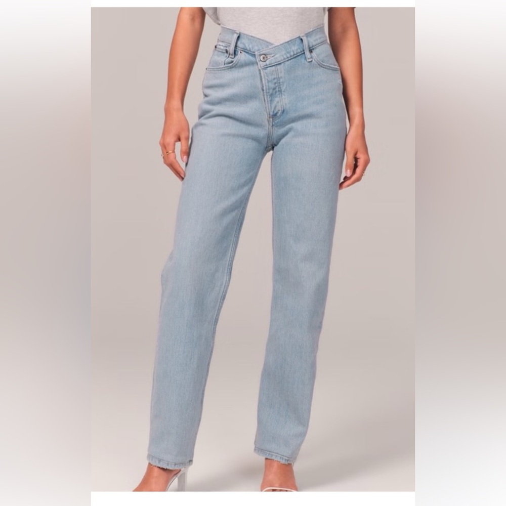 Abercrombie The Dad High Rise Criss Cross Waistband 29 | 8R Curve Love